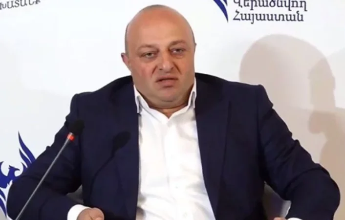 Մարդկանց անհայտ ուղղություններով տարել են. Արթուր Սարգսյան