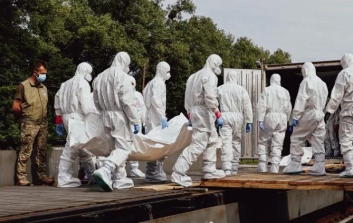 Մոսկվան ուկրաինացիների փոխարեն ռուս զինվորականների դիեր է փոխանցել․ Զելենսկի