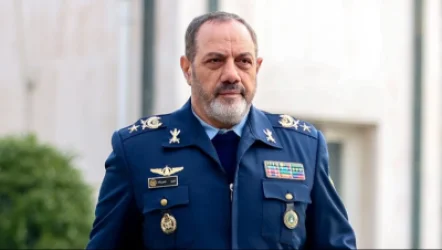 Չենք ընդունի պարտադրված խաղաղությունը. Իրանի ՊՆ