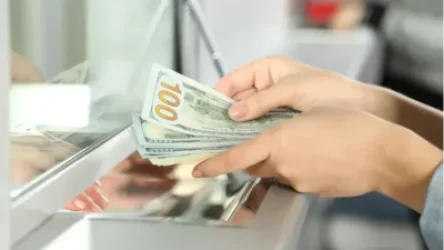 Դոլարը և ռուբլին էժանացել են. փոխարժեքներն այսօր