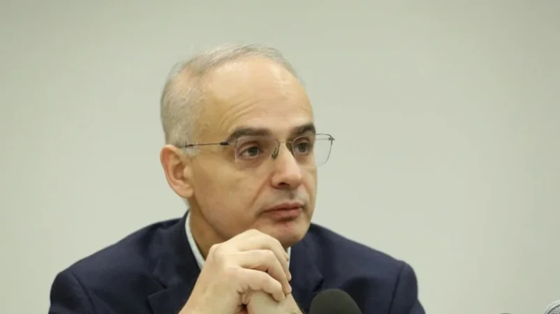 Հրապարակի, որ բանավեճը կայանա.  Զուրաբյանը արձագանքել է Փաշինյանի գրառմանը