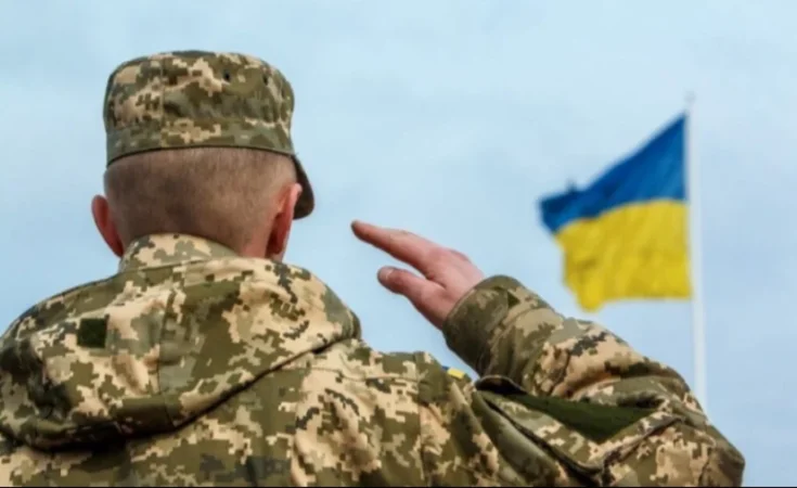 60 տարեկանից բարձր տղամարդիկ և կանայք կծառայեն. Զելենսկին օրենք է ստորագրել