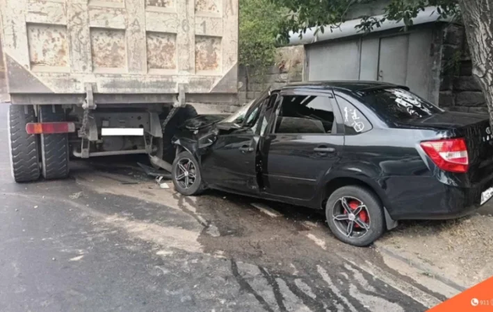 Խոշոր ավտովթար՝ Մյասնիկյան պողոտայում․ կան տուժածներ