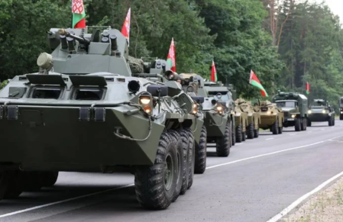 Բելառուսը քննարկում է երկրում ռազմական դրություն մտցնելու հարցը