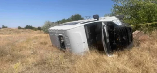 Գյումրի-Մարմաշեն ավտոճանապարհին միկրոավտոբուս է կողաշրջվել․ կա տուժած