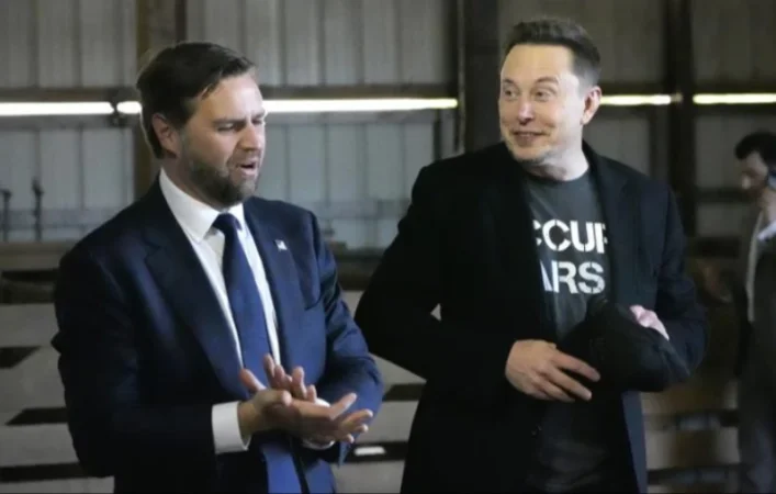 Մասկը մտադիր է ֆինանսավորել ԱՄՆ փոխնախագահի նախագահական արշավը