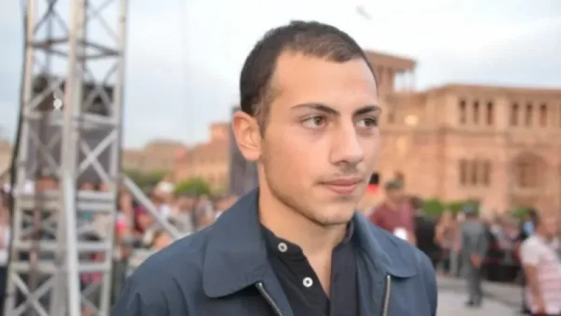 Աշոտ Փաշինյանը մեկնել է Եգիպտոս․ ով է ուղեկցում նրան․ «Իրավունք»