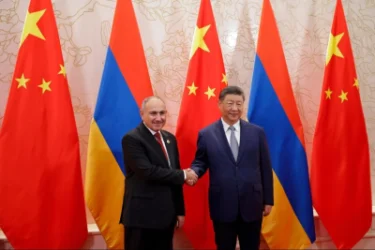 Նիկոլ Փաշինյանը հանդիպել է Սի Ծինփինի հետ