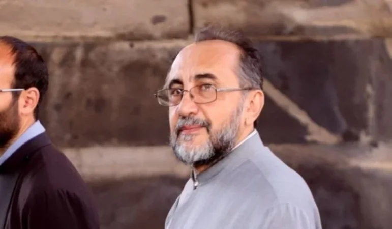 Դատարանը բավարարեց արքեպիսկոպոս Աջապահյանի փաստաբանների ներկայացրած 3 միջնորդությունները