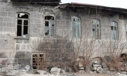 Ավերվող 19-րդ դար Գյումրիում. Դերենիկ Մալխասյան