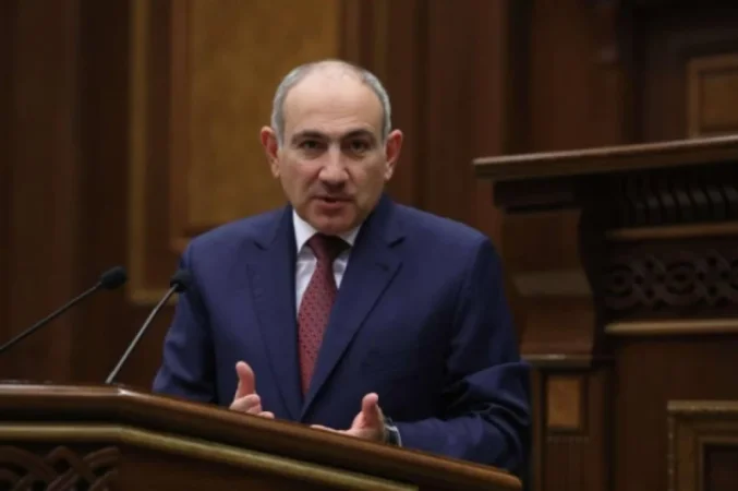 Նոյեմբերի 9-ին վերադառնալու կարիք չկա. Փաշինյան