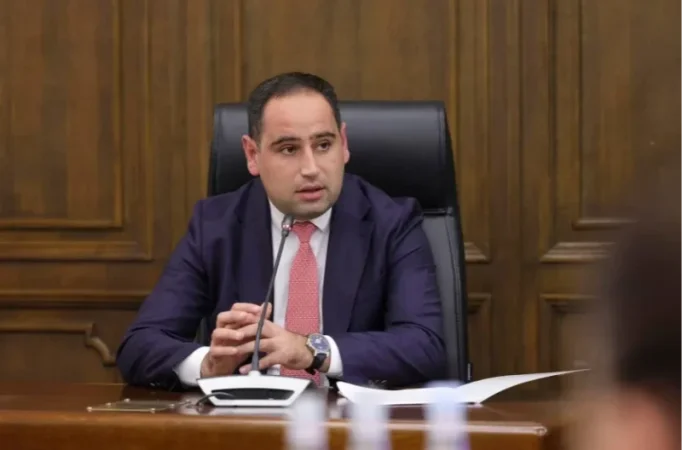 Խուդաթյանը պատասխանել է այսպես կոչված «Զանգեզուրի միջանցք»-ի վերաբերյալ թուրք նախարարի հայտարարությանը