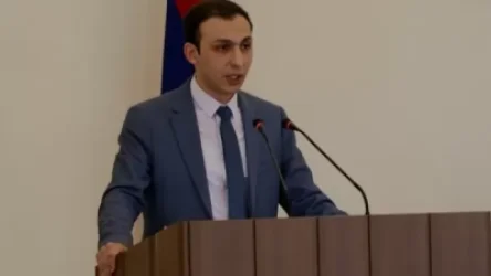 Ադրբեջանը հայկական գերեզմանաքարերն օգտագործում է որպես շինանյութ ճանապարհ կառուցելու համար. ԱՀ ՄԻՊ