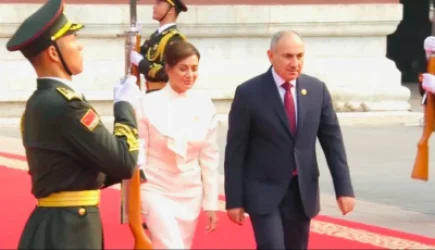 Նիկոլ Փաշինյանն ու Աննա Հակոբյանը ներկա են եղել Չինաստանում անցկացվող ռազմական շքերթին