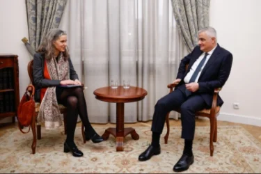 Երևանում  քննարկել ենք հայ-ադրբեջանական խաղաղության գործընթացը․ ԵՄ ներկայացուցիչ