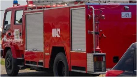 Հրդեհ` Երևանի փողոցներից մեկում