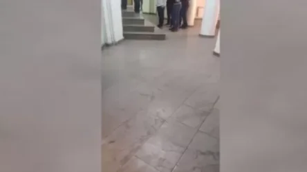 Կենտրոն վարչական շրջանի ղեկավարի տեղակալը ծեծել է աշխատակցին. լրագրողներին թաղապետարան չեն թողնում