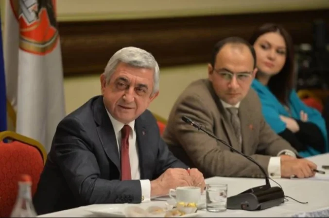 Ինչ են քննարկել երրորդ նախագահի թիմակիցները․ «Հրապարակ»