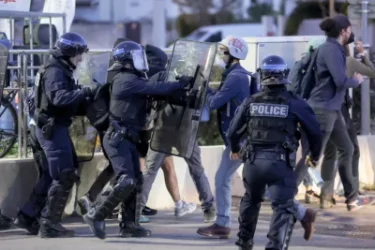 Ֆրանսիայում զանգվածային բողոքի ցույցեր` մասնակցում է շուրջ 10 հազար մարդ