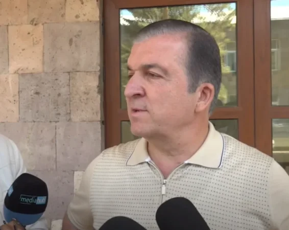 Բա ո՞վ պիտի մեղադրվի, հողերը ինքն ա վաճառել. Վաչագան Ղազարյանը` Սերժ Սարգսյանի մասին