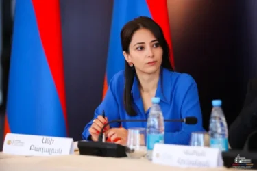 Քննարկում ենք Ադրբեջանի հետ և փնտրում ենք դրական լուծումներ. ՀՀ ԱԳ նախարարի խոսնակ