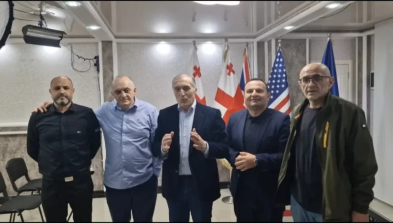 Թբիլիսիում «խաղաղ հեղափոխության» կազմակերպիչներին ձերբակալել են