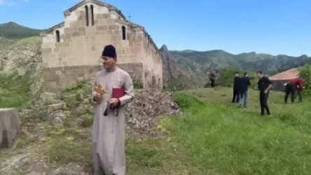 LՈՒՍԱՆԿԱՐՆԵՐ. Ադրբեջանի ուդիական համայնքը Զատիկը նշել է Ծիծեռնավանքում