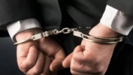 Կենտրոնի թաղապետի տեղակալն ու թաղապետարանի աշխատակիցը ձերբակալվել են