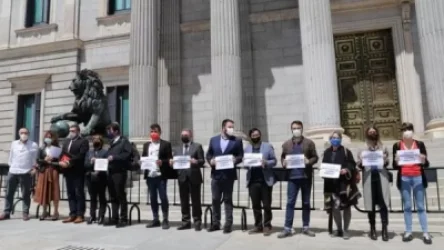 Իսպանացի մի խումբ պատգամավորներ ու սենատորներ պահանջում են ազատ արձակել հայ ռազմագերիներին