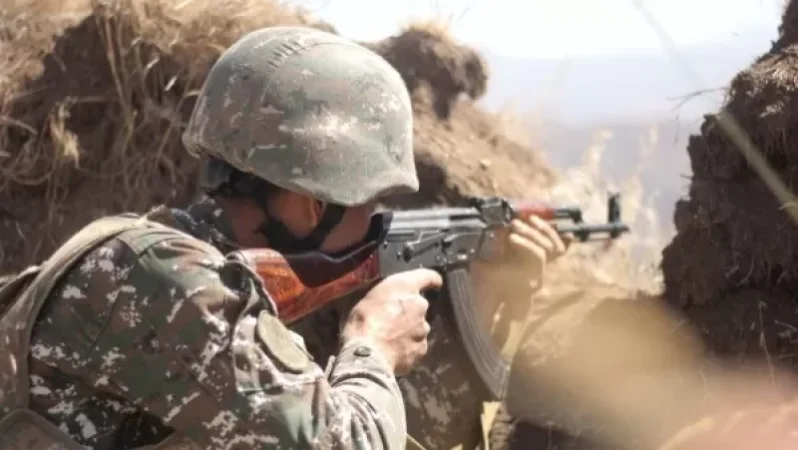 Azerbaijanis Dismantling Tents to Leave Ishkhanasar; Russians Also Negotiating