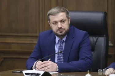 Նամակներ եմ ստանում` «ձեզ պետք է գյուլլել, ավտոդ պայթեցնել»․ Պապոյանը` Փարաքարի սպանության մասին