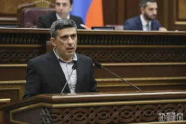 Մյուս անգամ եկեղեցին զանգ հնչեցնի, կարո՞ղ եմ մտածել` ևս մի կաշառակեր է ձերբակալվում. Պարսիլյան