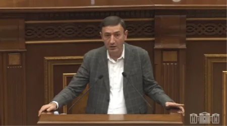 Բարեկամների միջև փոխանցումների վրա 300 հազար դրամի սահմանաչափ կդրվի. Թունյանը՝ հայտարարագրման մասին