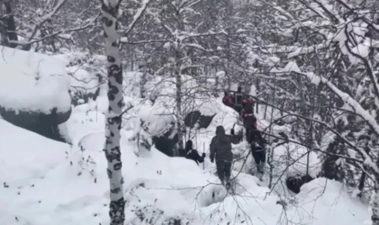 Օսլյանկայում անհետ կորած զբոսաշրջիկների որոնումը շարունակվում է