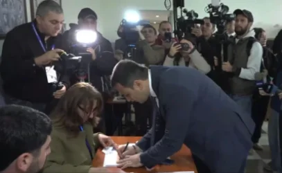 «Քաղաքացիական պայմանագիր» կուսակցության համայնքապետի թեկնածու Արգիշտի Մեխակյանը կատարեց իր ընտրությունը