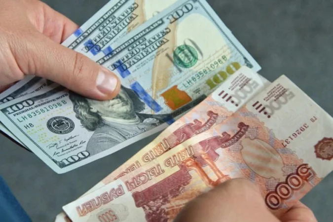 Ռուբլին ու դոլարը էժանացել են. փոխարժեքը` այսօր