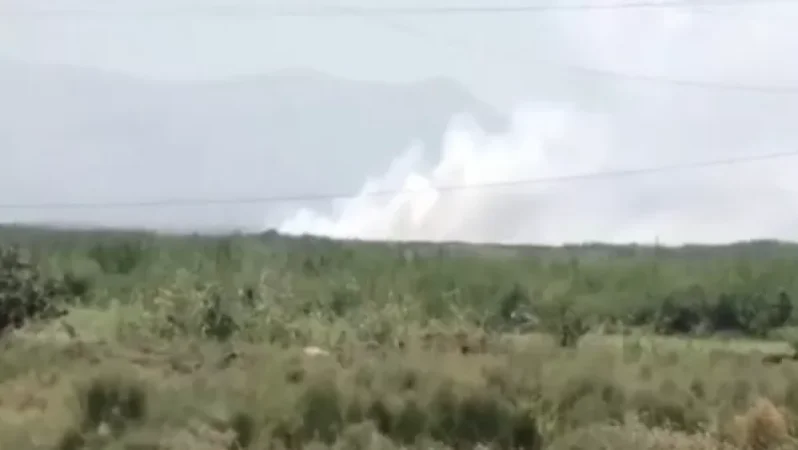 Ահազանգ է ստացվել, որ Երասխ գյուղում՝ հայ-ադրբեջանական սահմանի չեզոք գոտում, այրվում է եղեգ