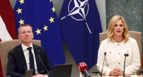 Լատվիայի բնակիչներին արգելել են հրապարակել նախագահի և վարչապետի լուսանկարները