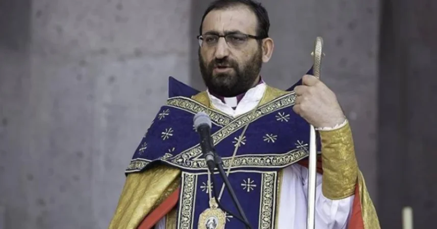 Քննում է Արշակ Սրբազանի կալանքի միջնորդության հարցը