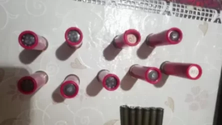 ՏԵՍԱՆՅՈՒԹ. Խուզարկվել են տներ, հայտնաբերվել հրազեններ ու թմրամիջոց․ ոստիկանների բացահայտումը