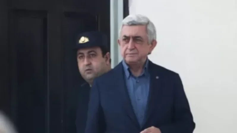 Սերժ Սարգսյանի և Բարսեղ Բեգլարյանի պաշտպանների միջնորդությունների վերաբերյալ որոշումը դատարանը կհրապարակի վաղը