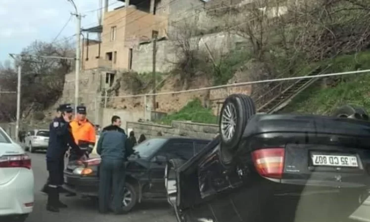 Վթար Մյասնիկյան պողոտայում