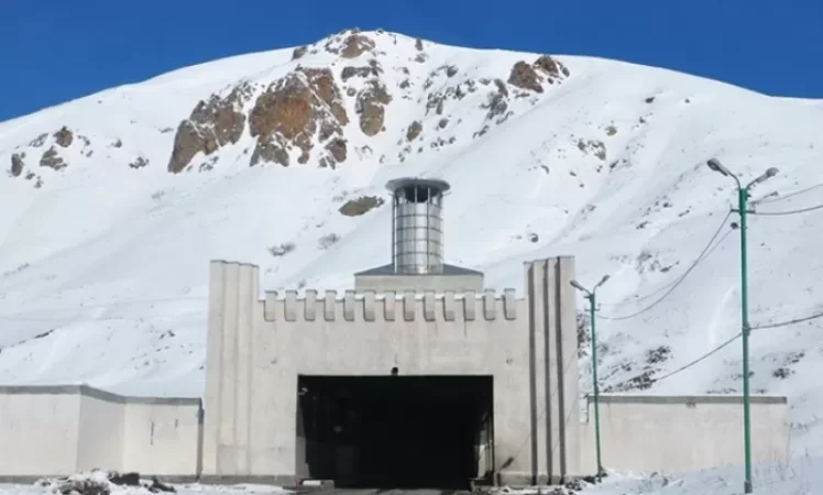 Դիլիջանի օղակաձև հրապարակից թունել տանող ճանապարհահատվածում բեռնատարների երթևեկությունը դադարեցվում է․ ՃՈ