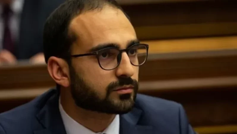 Սկզբունքը խախտեց Ադրբեջանը, մենք խորհրդային մինության սահամաններով էինք շարունակում մեր աշխատանքները․ Ավինյան