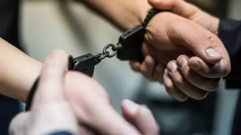 Պռոշյան գյուղի առանձնատներից մեկում հայտնաբերվել են առանձնապես ծանր հանցագործությունների համար մեղադրվող տղամարդիկ