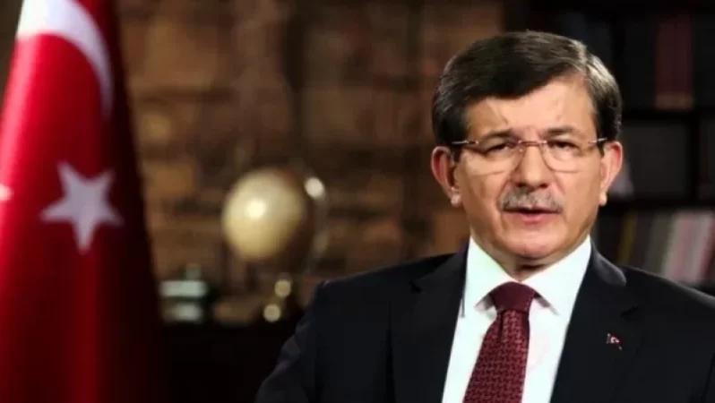 Թուրքիայի նախկին արտգործնախարարը դուրս է գալիս իշխող կուսակցությունից