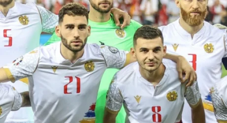 Երբեք թույլ չի տա ռասիստական հիմքով որևէ մեկին վիրավորել. Թիկնիզյանը` Սպերցյանի մասին