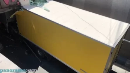 Բեռնատարը չի կարողացել մտնել Խանջյան փողոցի թունելներից մեկը