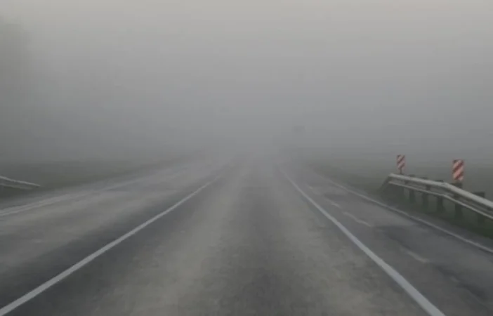 Աբովյանի և Արտաշատի ավտոճանապարհներին մառախուղ է, տեսանելիությունը՝ 100-150 մետր