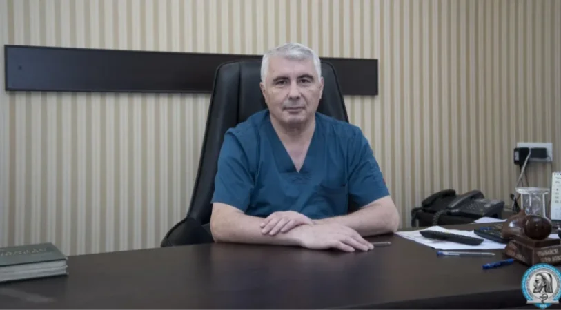 Կյանքից հեռացել է պլաստիկ վիրաբույժ Արտավազդ Սահակյանը